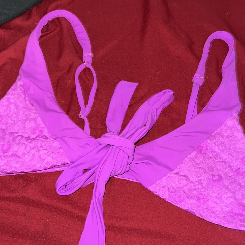Beach bunny swim suit - Picture 3 of 4